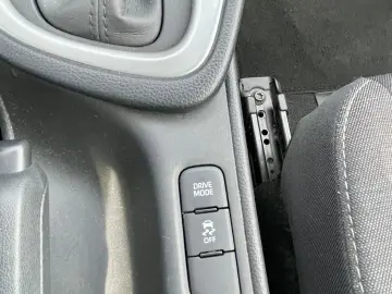 Toyota Yaris Automat