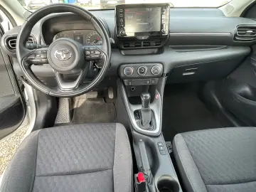 Toyota Yaris Automat