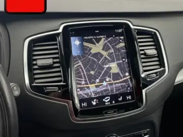XC90 B5 D AWD 7SITZ PANO LUFT 360 HUD H K 4-ZONE