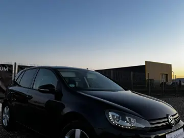 Volkswagen GOLF VI 1.6 TDI STYLE