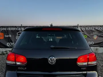 Volkswagen GOLF VI 1.6 TDI STYLE