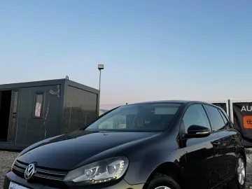 Volkswagen GOLF VI 1.6 TDI STYLE