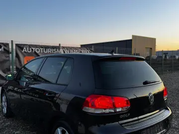 Volkswagen GOLF VI 1.6 TDI STYLE