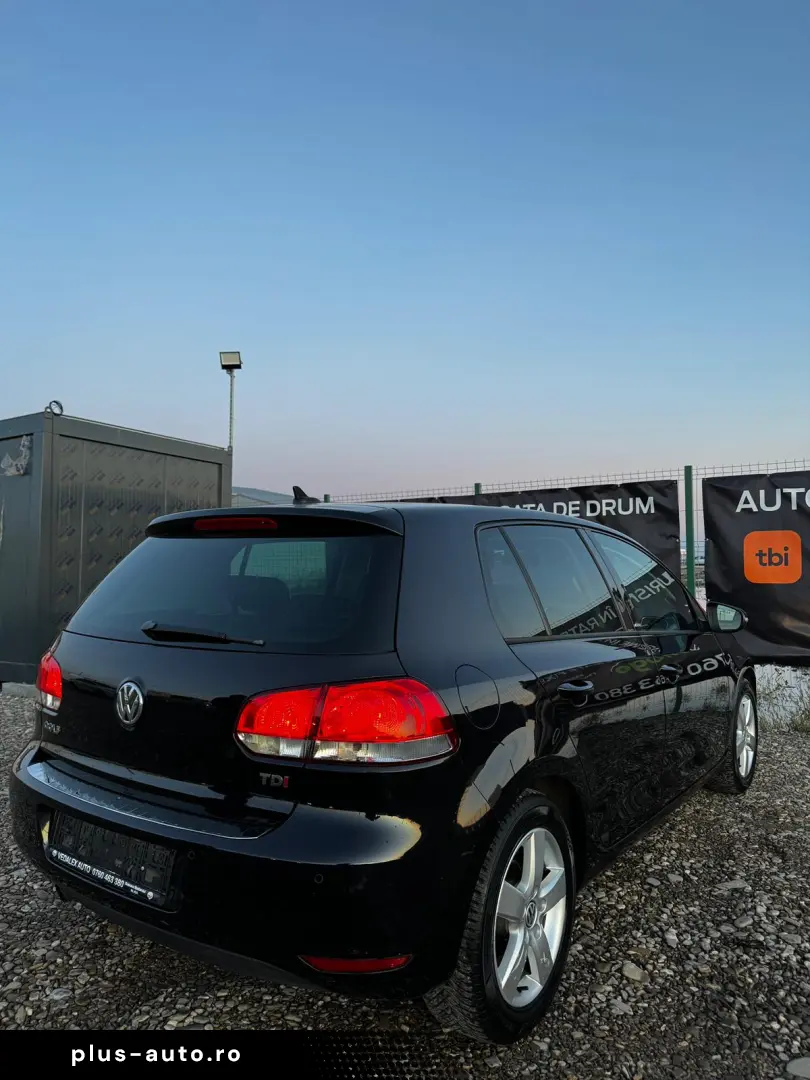 Volkswagen GOLF VI 1.6 TDI STYLE