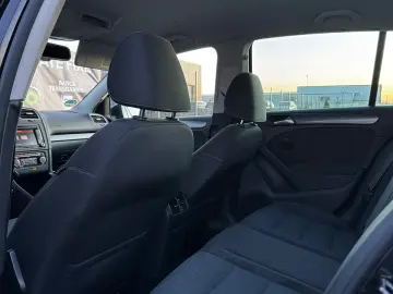 Volkswagen GOLF VI 1.6 TDI STYLE