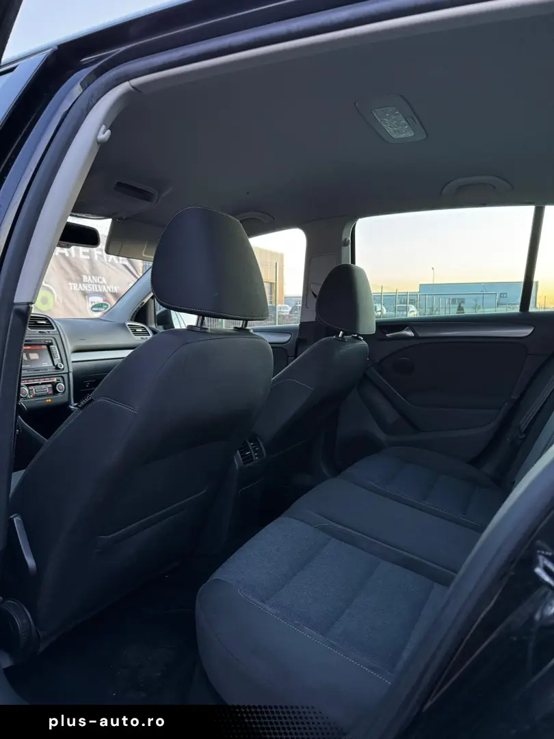 Volkswagen GOLF VI 1.6 TDI STYLE