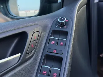 Volkswagen GOLF VI 1.6 TDI STYLE