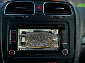 Volkswagen GOLF VI 1.6 TDI STYLE