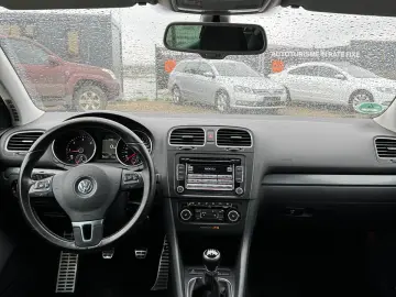 Volkswagen GOLF VI 1.6 TDI STYLE
