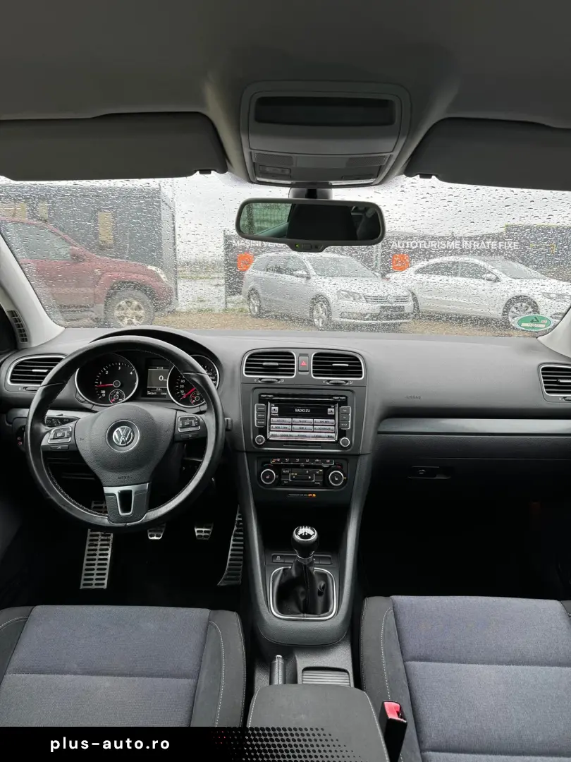 Volkswagen GOLF VI 1.6 TDI STYLE
