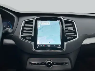 XC90 B5 D AWD Plus Dark