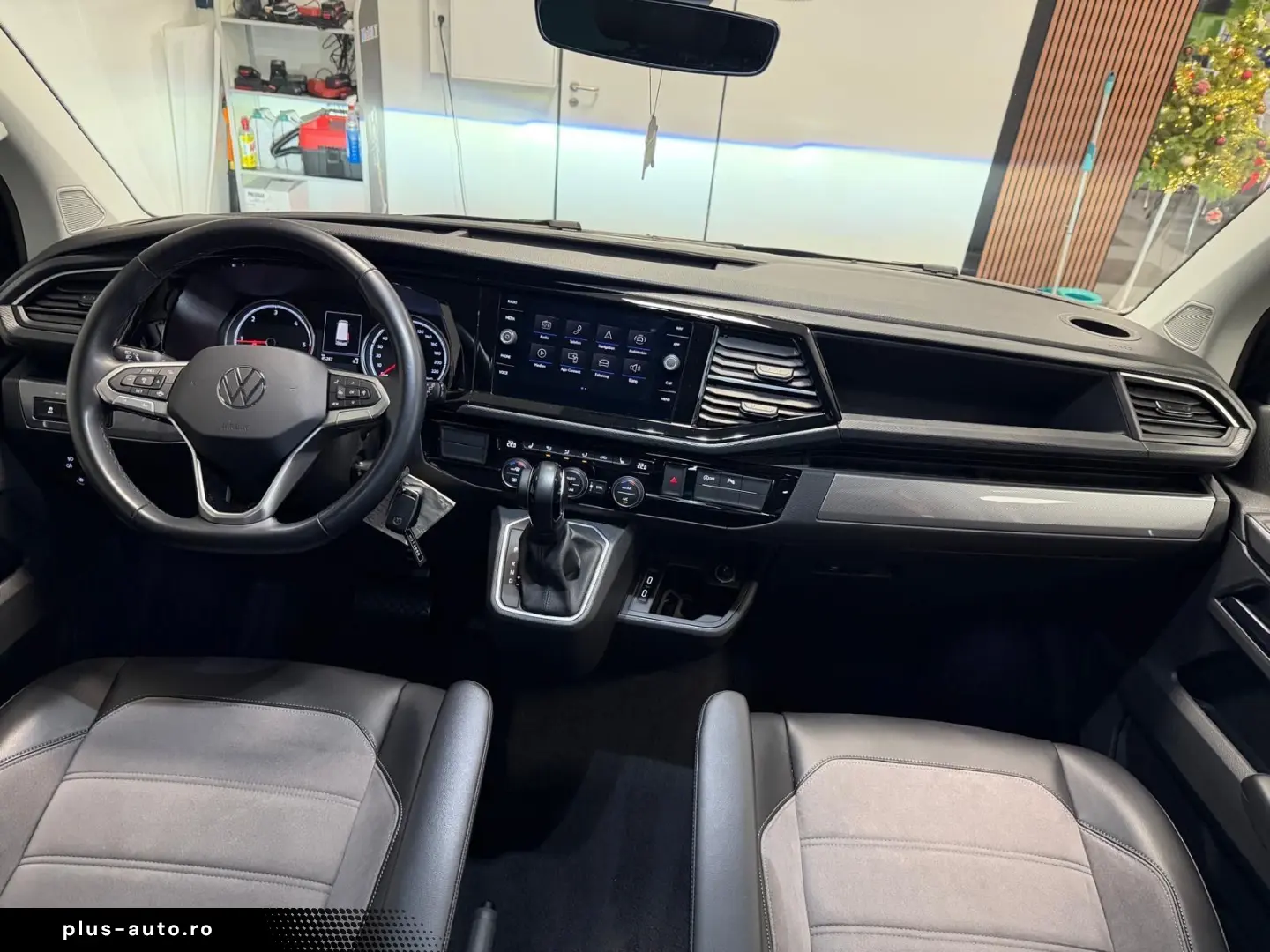 T6.1Multivan Generation Six4MOTION Leder LED ACC