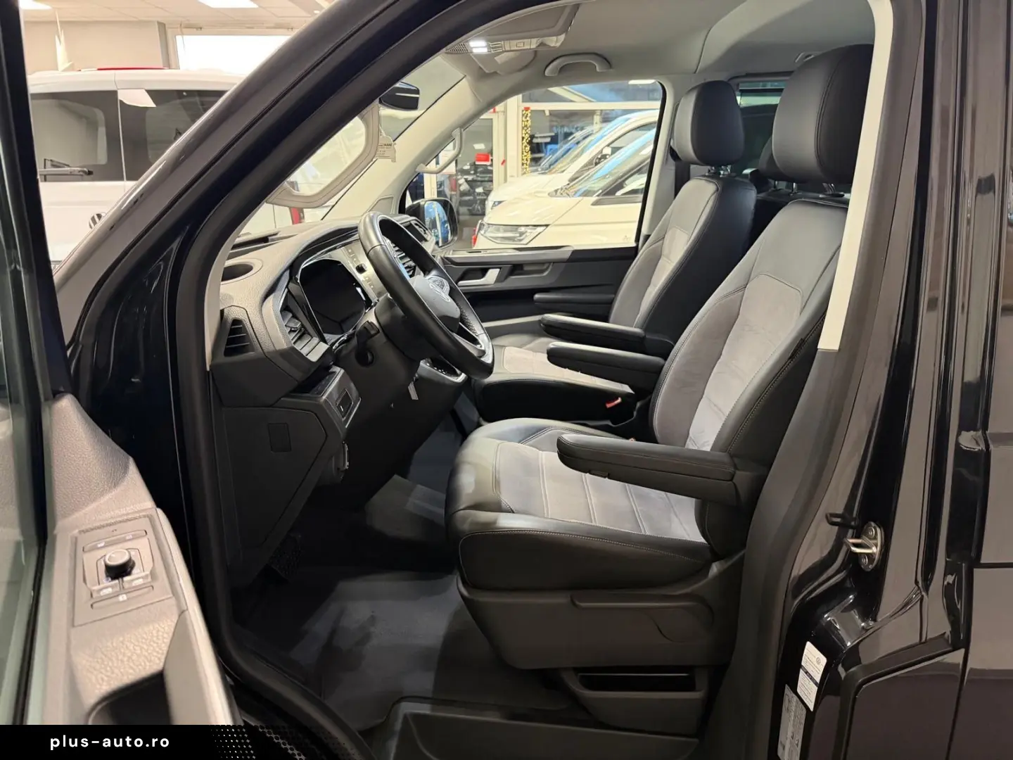 T6.1Multivan Generation Six4MOTION Leder LED ACC