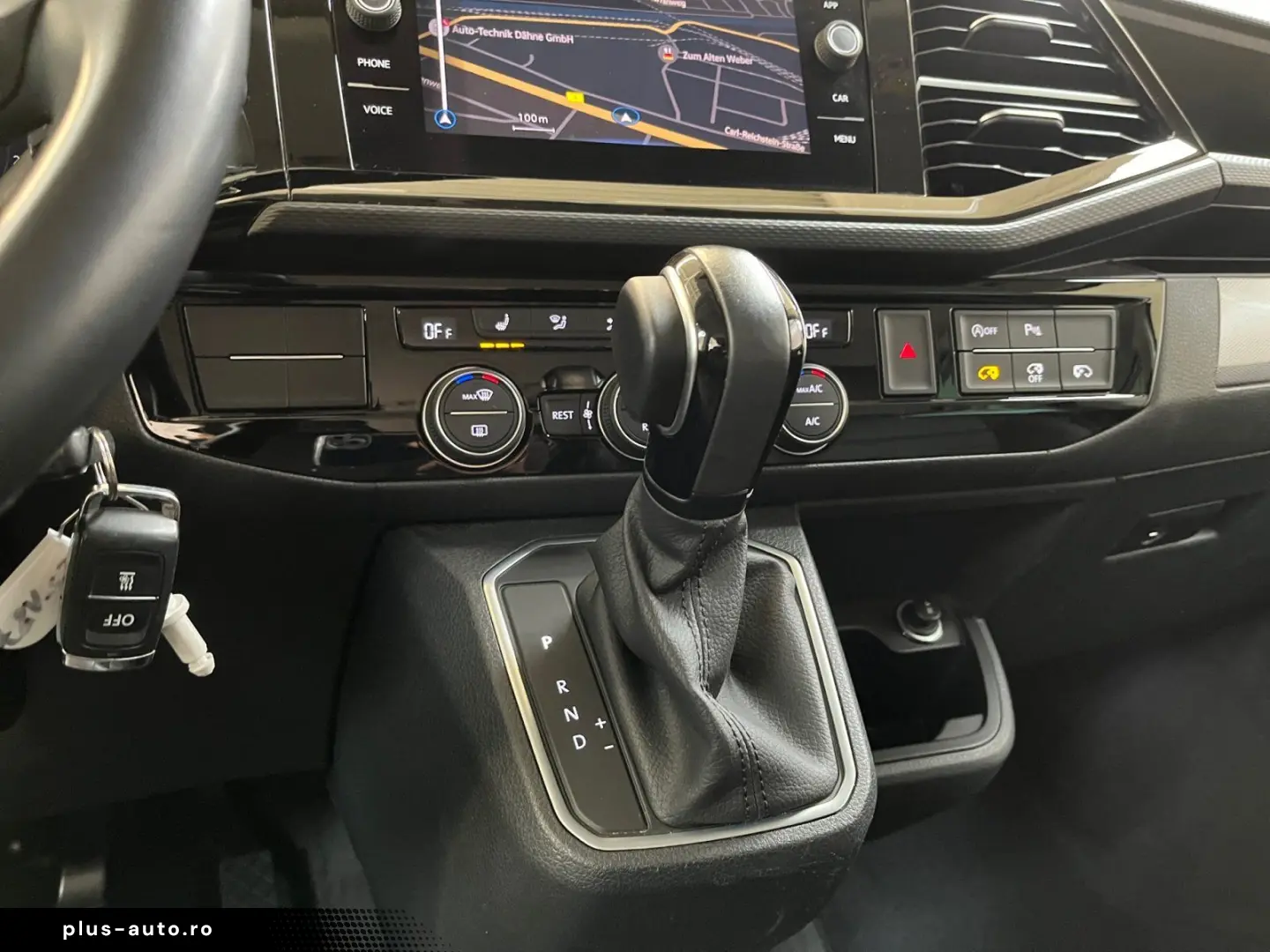 T6.1 Multivan Generation Six 2.0 TDI DSG Leder