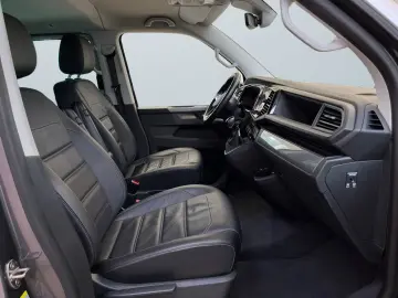 T6.1 Multivan Generation Six 2.0 TDI DSG Leder