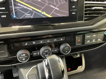 T6.1 Multivan Generation Six 2.0 TDI DSG Leder