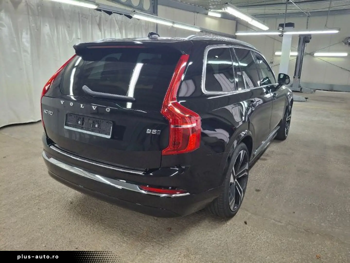 XC90 Plus Bright AWD LED 22  FourC 360K 4xSitzHz