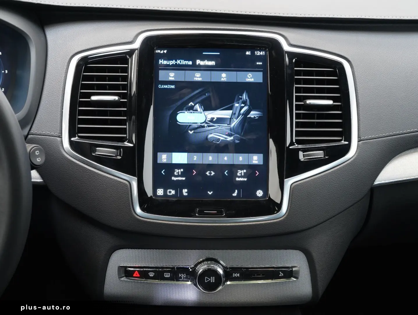 XC90 B5 D AWD Mild-Hybrid Plus Dark PANO AHK