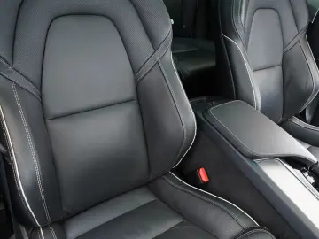 XC90 B5 D AWD Mild-Hybrid Plus Dark PANO AHK