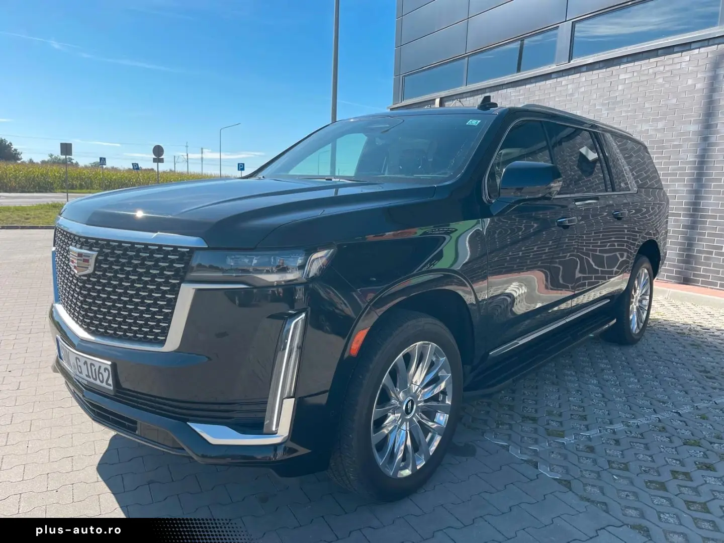 Escalade Diesel  D600 Vollausstatung