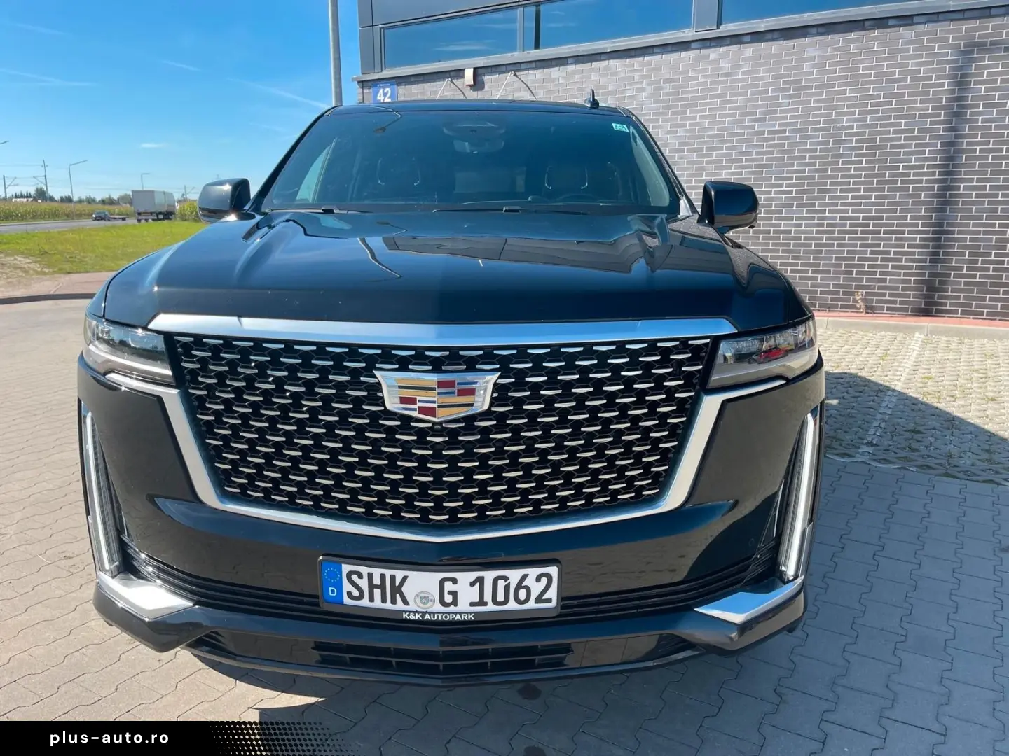 Escalade Diesel  D600 Vollausstatung