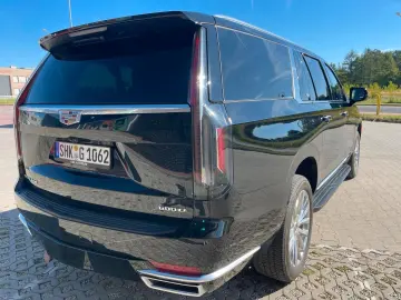 Escalade Diesel  D600 Vollausstatung