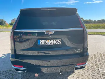 Escalade Diesel  D600 Vollausstatung
