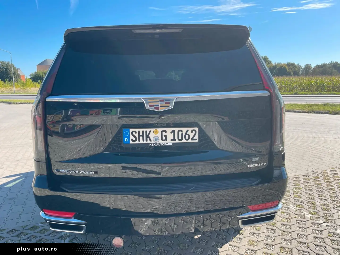 Escalade Diesel  D600 Vollausstatung