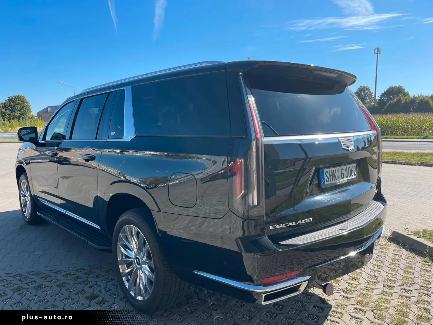 Escalade Diesel  D600 Vollausstatung