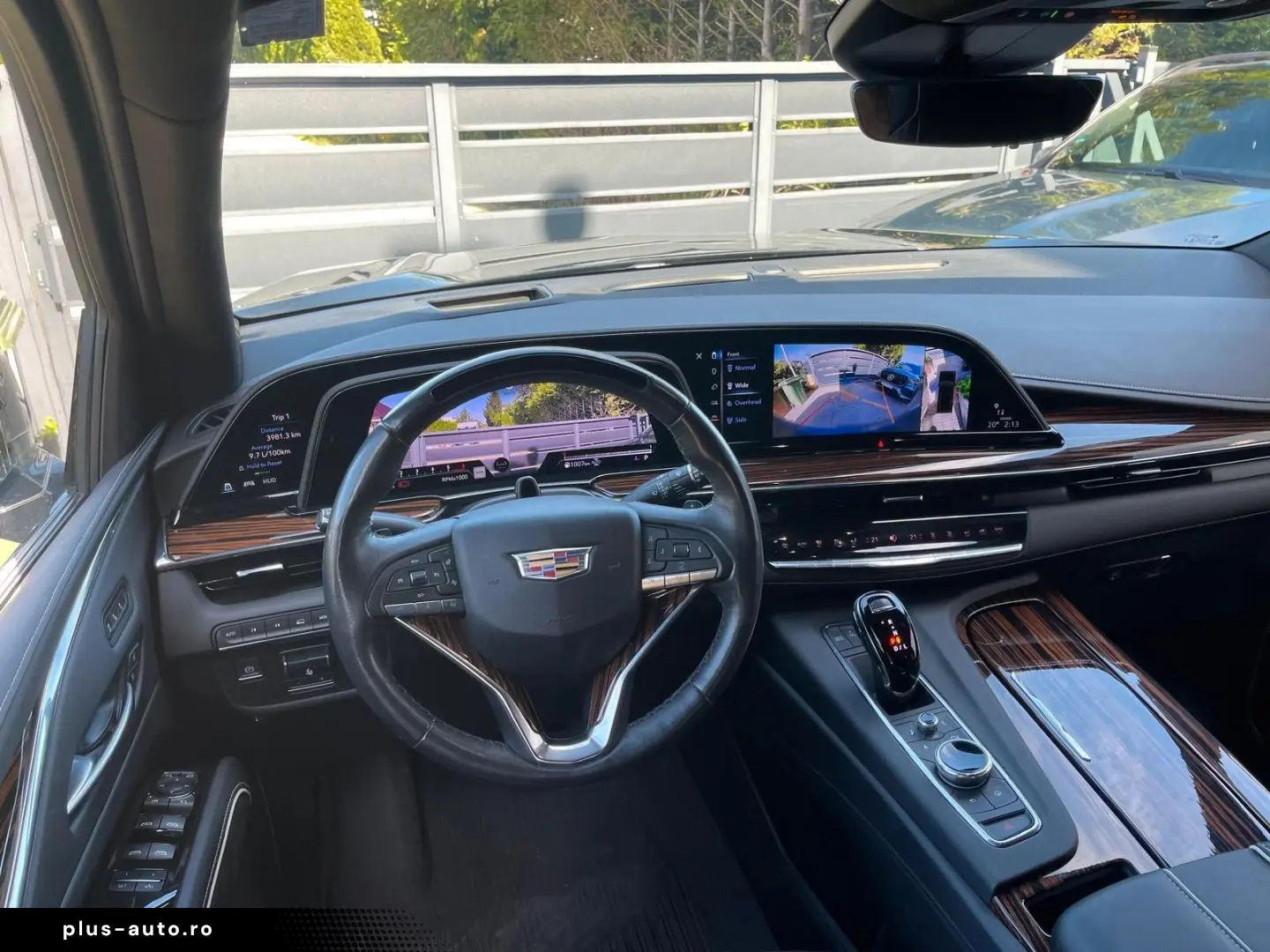 Escalade Diesel  D600 Vollausstatung