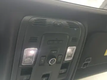 Escalade Diesel  D600 Vollausstatung