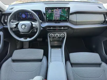 KODIAQ SELEC.2.0TDI DSG 4x4 NAVI PANO AHK 7SITZE