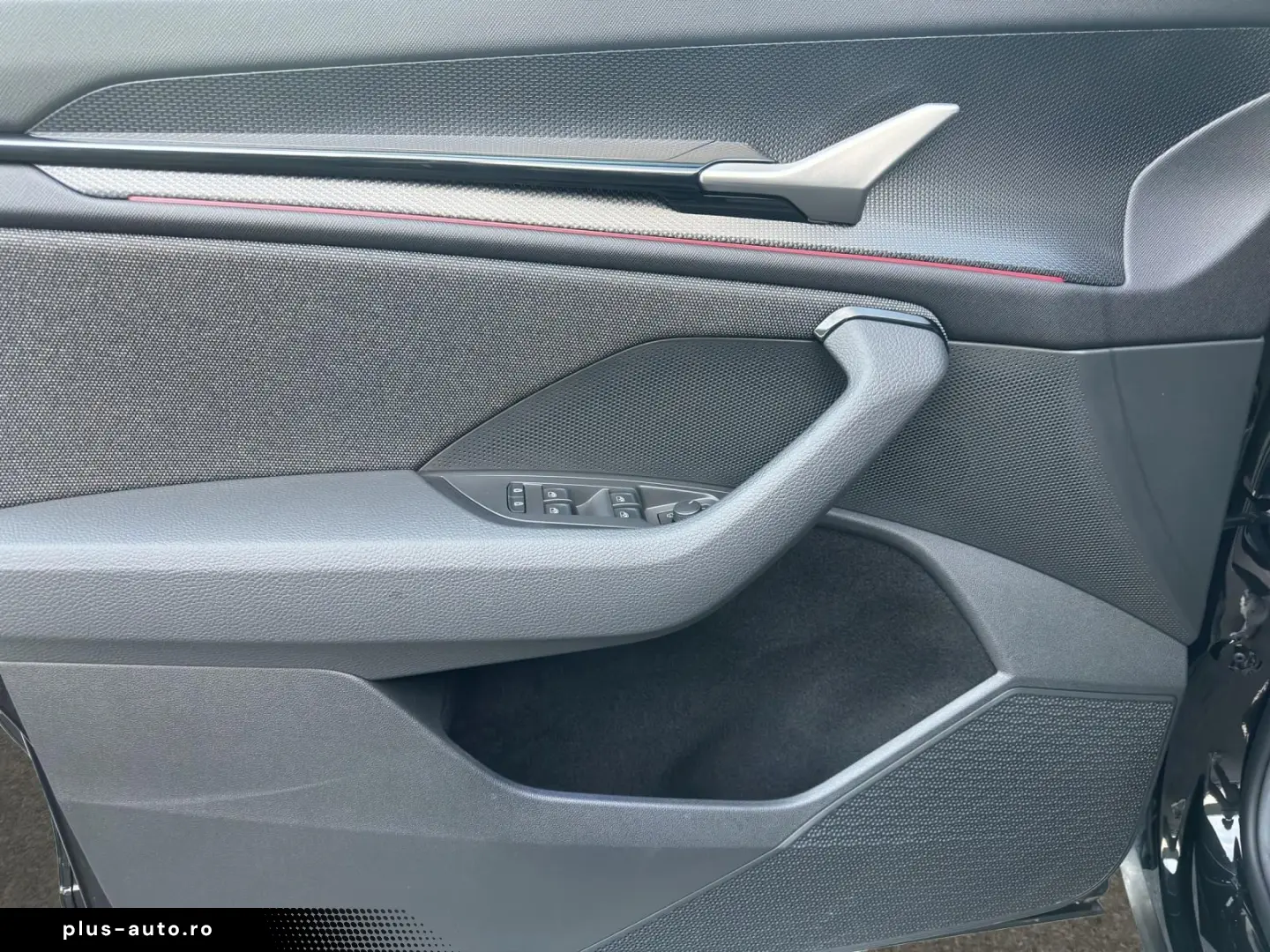 KODIAQ SELEC.2.0TDI DSG 4x4 NAVI PANO AHK 7SITZE