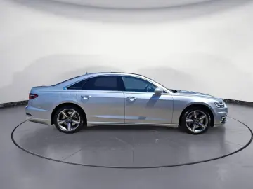 A8 60 TFSI e quattro tiptronic e-tron HUD Assist