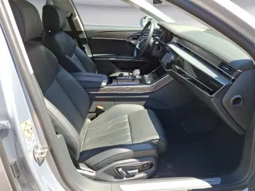 A8 60 TFSI e quattro tiptronic e-tron HUD Assist