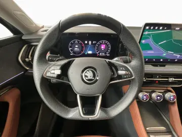 Kodiaq Selection DSG 4x4 Pano AHK