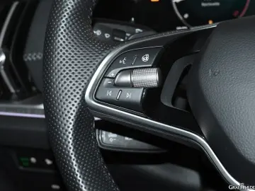 Kodiaq   NEU  2.0 TDI  DSG 4x4 Selection AHK   S