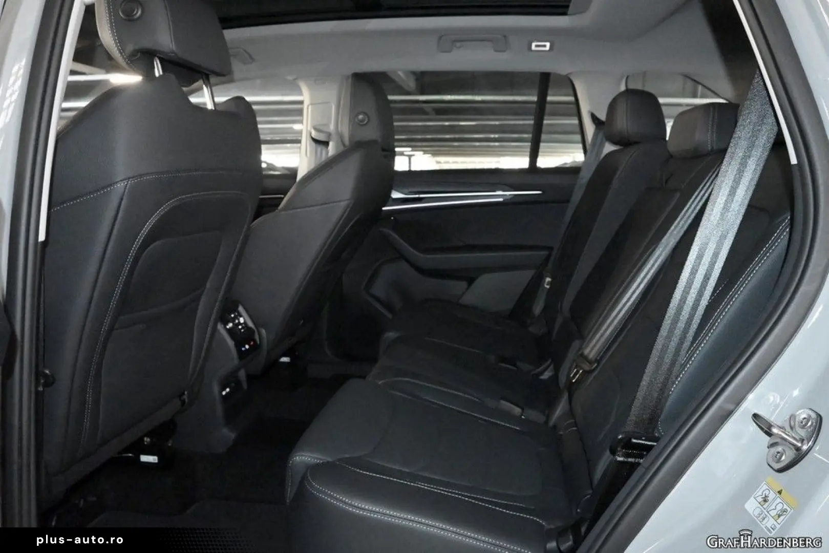 Kodiaq   NEU  2.0 TDI  DSG 4x4 Selection AHK   S