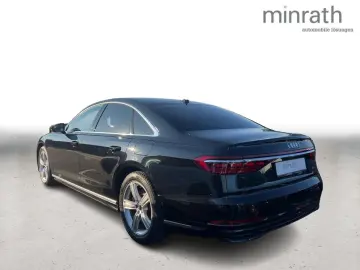 A8 60 TFSI e quattro MATRIX APP NAVI HUD SHZ ACC