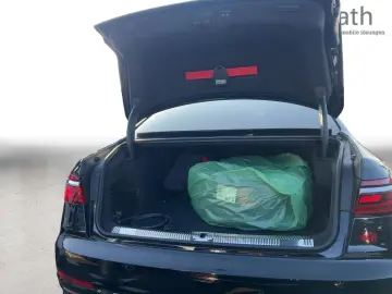 A8 60 TFSI e quattro MATRIX APP NAVI HUD SHZ ACC