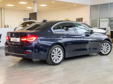BMW Seria 3 330e iPerformance