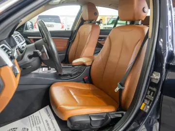 BMW Seria 3 330e iPerformance