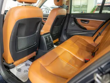 BMW Seria 3 330e iPerformance