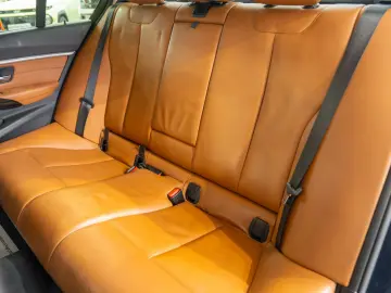 BMW Seria 3 330e iPerformance