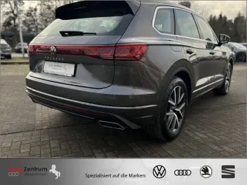 Touareg 3.0 V6 TDI 4M Elegance Beige DYNAUDIO