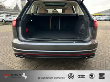Touareg 3.0 V6 TDI 4M Elegance Beige DYNAUDIO