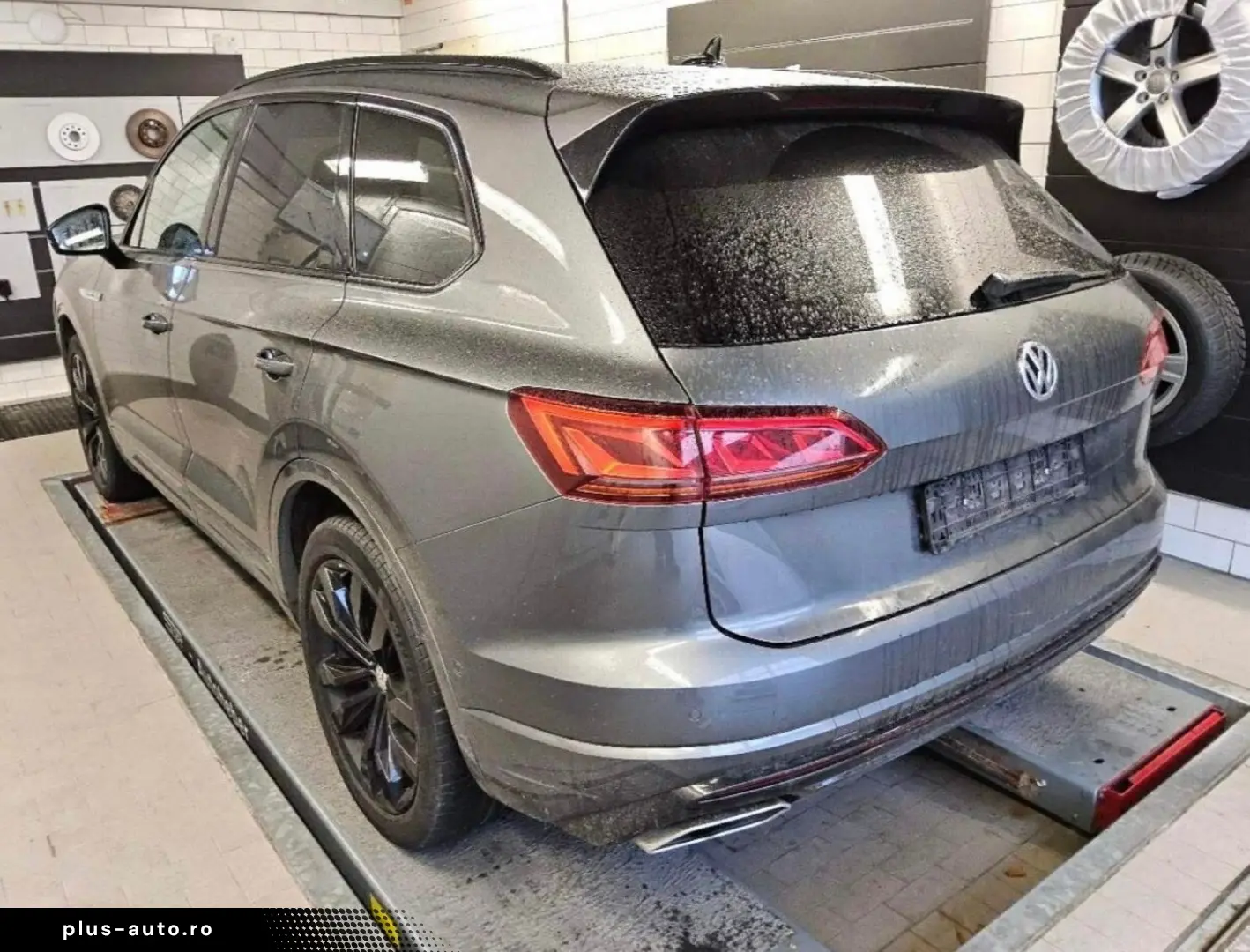 Touareg 3.0 TDI 4M - R-LINE   PANO   IQ.LIGHT