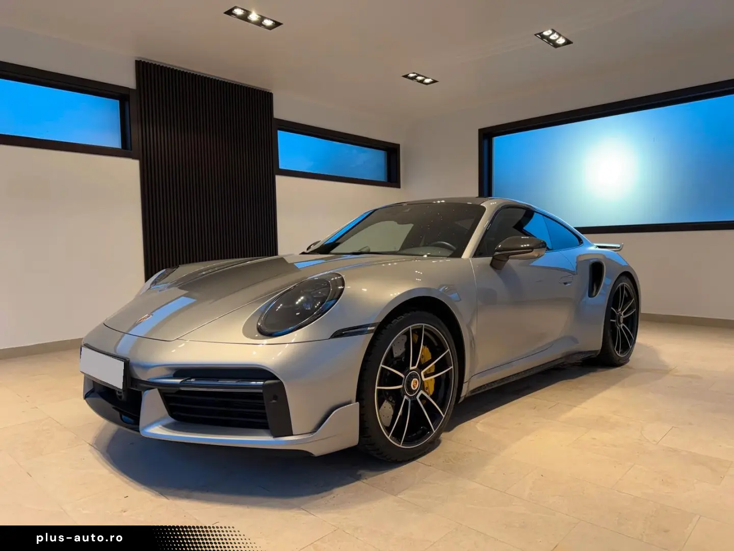 911 Turbo S  Aero-Kit Carbondach Acrapovic LIFT