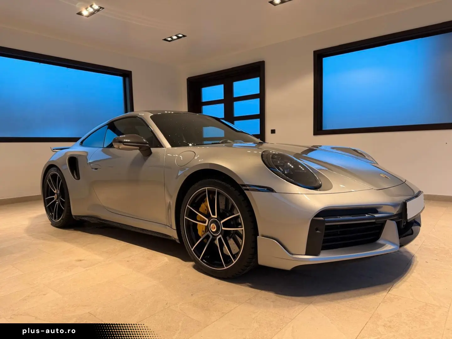 911 Turbo S  Aero-Kit Carbondach Acrapovic LIFT