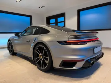 911 Turbo S  Aero-Kit Carbondach Acrapovic LIFT